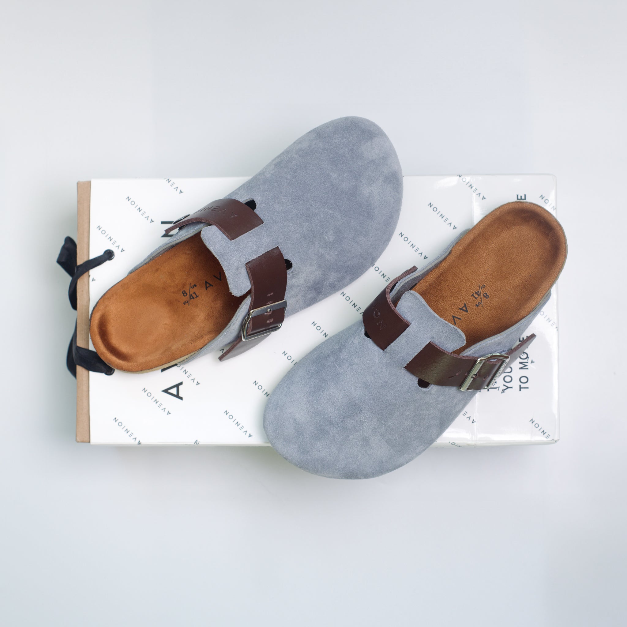 Avenion Boston Clog Gray